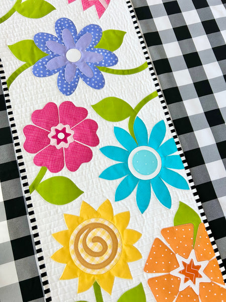 Flower Garden Table Runner Pattern - PAPER